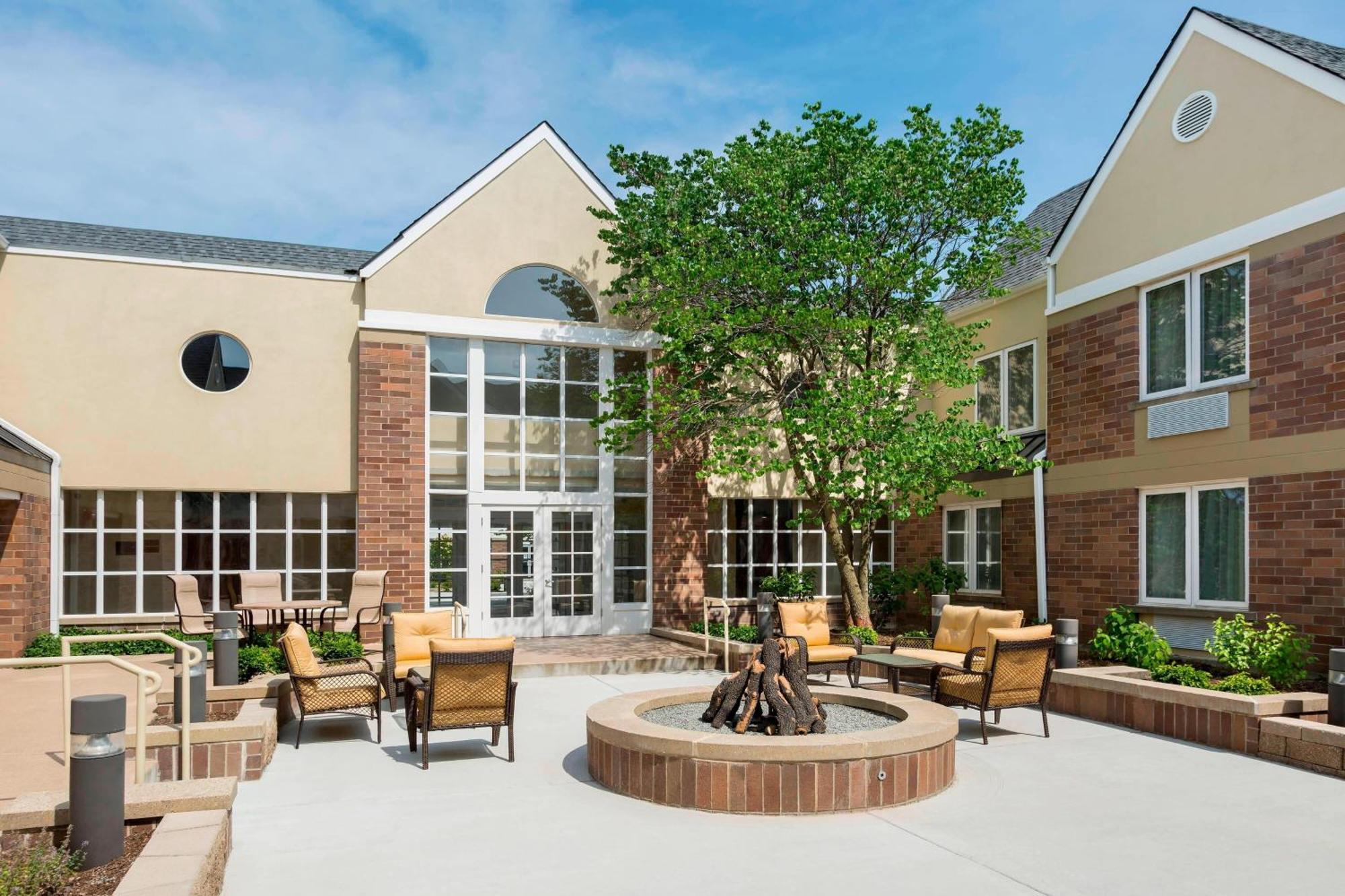 Four Points By Sheraton Buffalo Grove Eksteriør billede